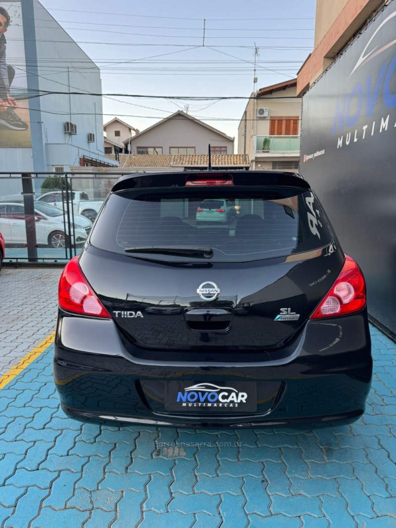 TIIDA 1.8 SL 16V FLEX 4P AUTOMÁTICO - 2012 - ESTâNCIA VELHA