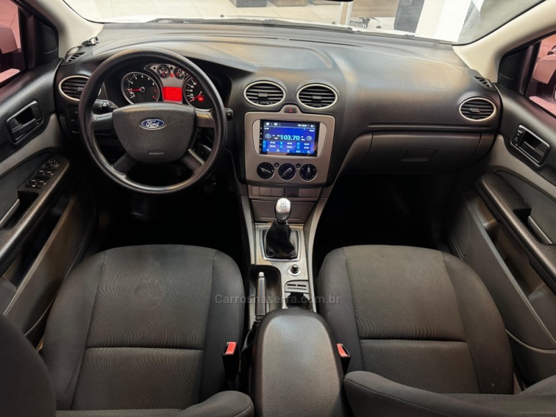 FOCUS 1.6 GLX 16V FLEX 4P MANUAL - 2011 - BOM RETIRO DO SUL