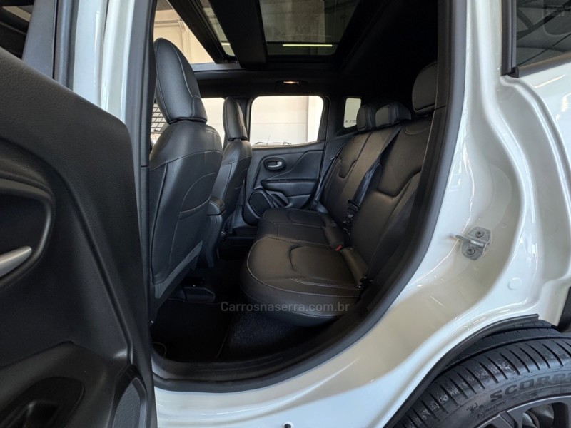 RENEGADE 1.3 S T270 16V TURBO FLEX 4X4 4P AUTOMÁTICO - 2024 - BENTO GONçALVES