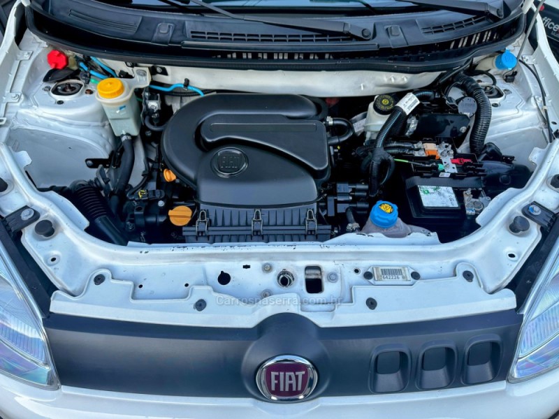 UNO 1.0 EVO ATTRACTIVE 8V FLEX 4P MANUAL - 2016 - TRêS COROAS