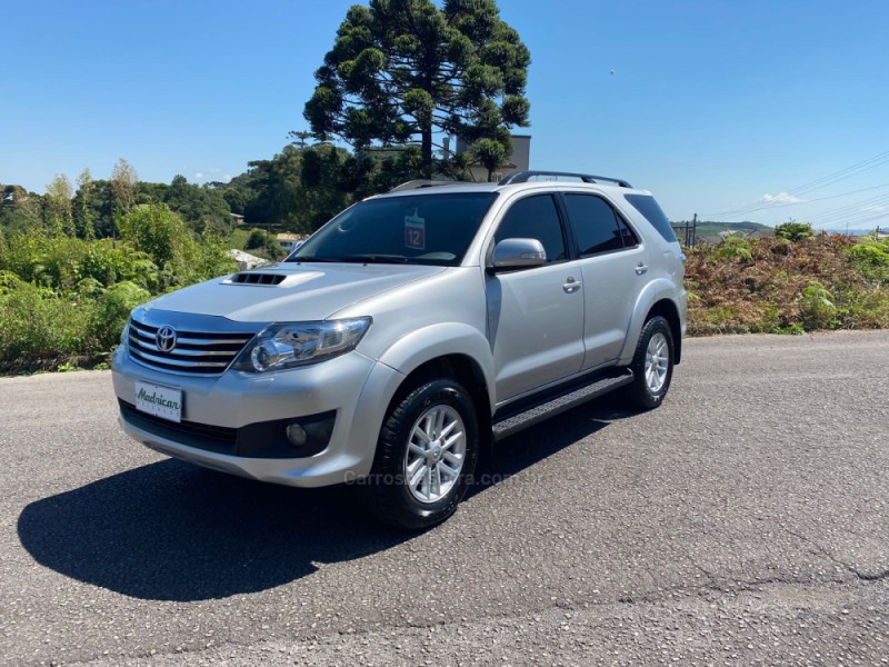 hilux sw4 3.0 srv 4x4 7 lugares 16v turbo intercooler diesel 4p automatico 2012 flores da cunha