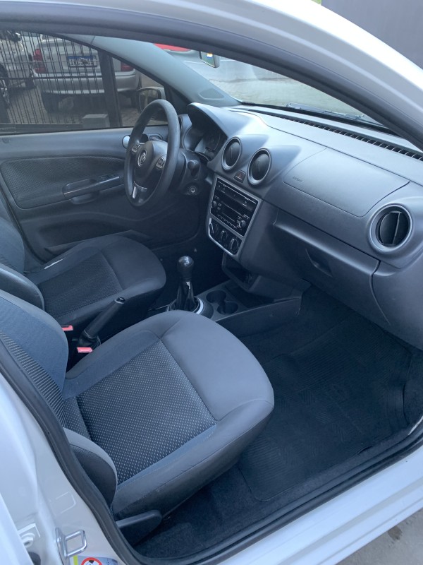 VOYAGE 1.6 MI CITY 8V FLEX 4P MANUAL - 2015 - CAXIAS DO SUL