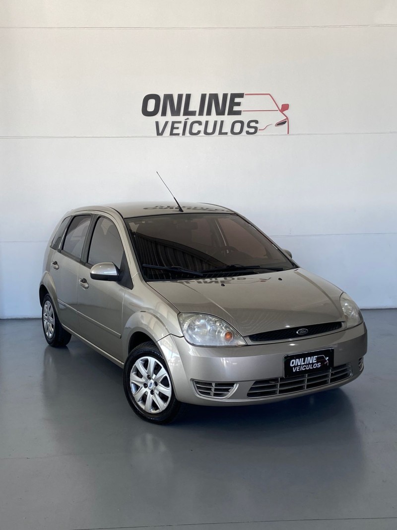 FIESTA 1.6 MPI CLASS 8V GASOLINA 4P MANUAL - 2006 - FARROUPILHA
