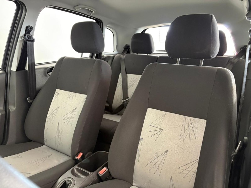 FIESTA 1.0 MPI HATCH 8V FLEX 4P MANUAL - 2010 - FARROUPILHA