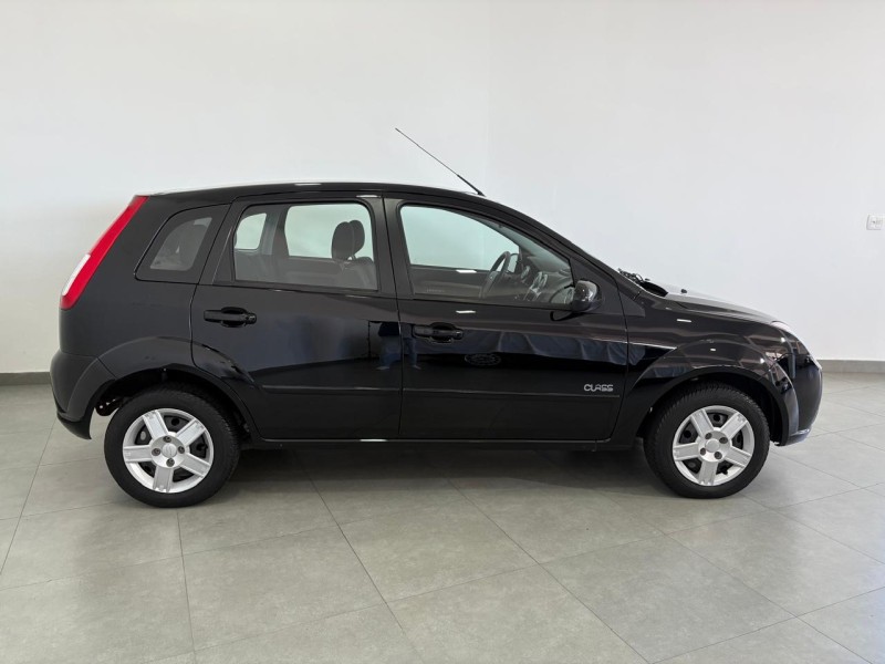 FIESTA 1.0 MPI HATCH 8V FLEX 4P MANUAL - 2010 - FARROUPILHA