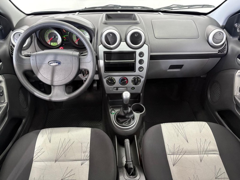 FIESTA 1.0 MPI HATCH 8V FLEX 4P MANUAL - 2010 - FARROUPILHA