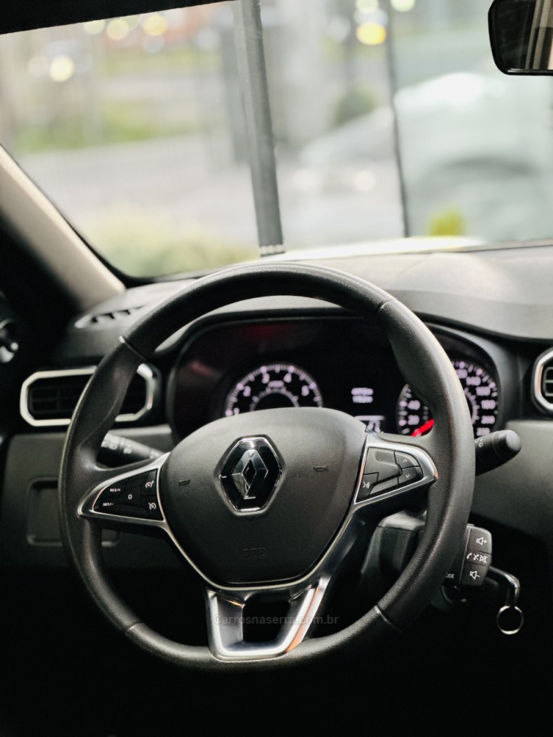 DUSTER 1.6 ZEN 16V FLEX 4P MANUAL - 2022 - CANELA