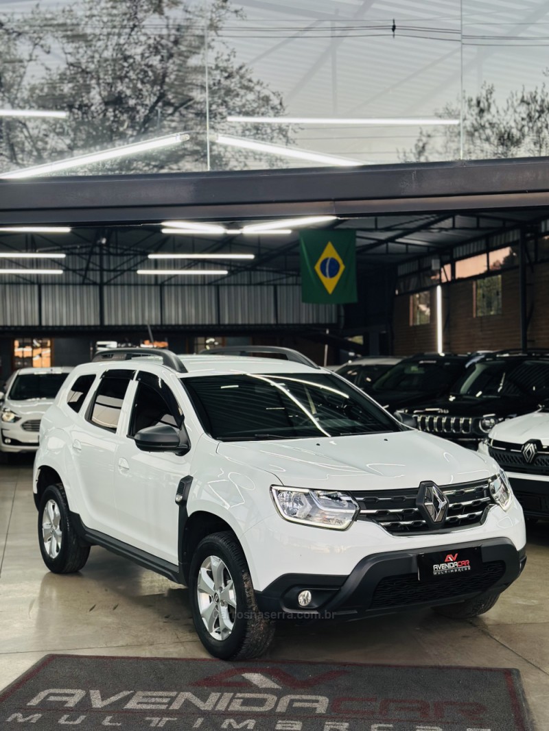 DUSTER 1.6 ZEN 16V FLEX 4P MANUAL - 2022 - CANELA
