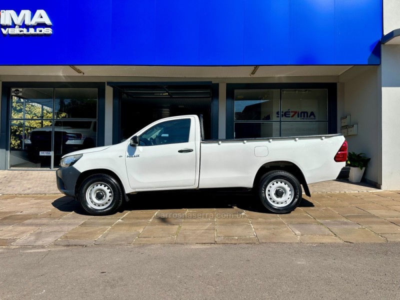 HILUX 2.8 4X4 CS 16V TURBO DIESEL 2P MANUAL - 2017 - GUAPORé