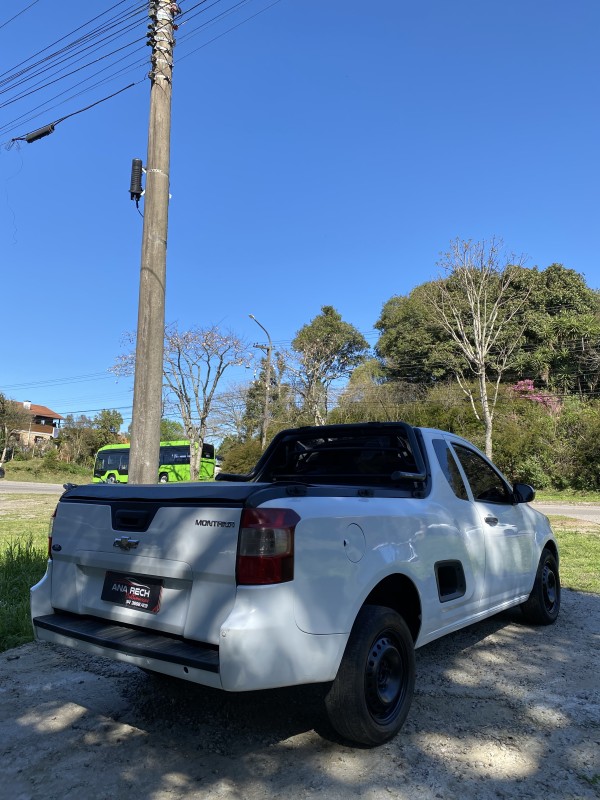 MONTANA 1.4 MPFI LS CS 8V FLEX 2P MANUAL - 2015 - CAXIAS DO SUL