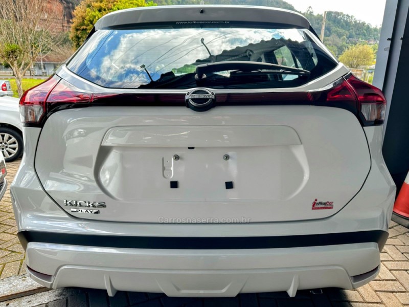 KICKS 1.6 SENSE 16V FLEX 4P AUTOMÁTICO - 2025 - TRêS COROAS
