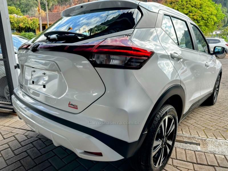 KICKS 1.6 SENSE 16V FLEX 4P AUTOMÁTICO - 2025 - TRêS COROAS