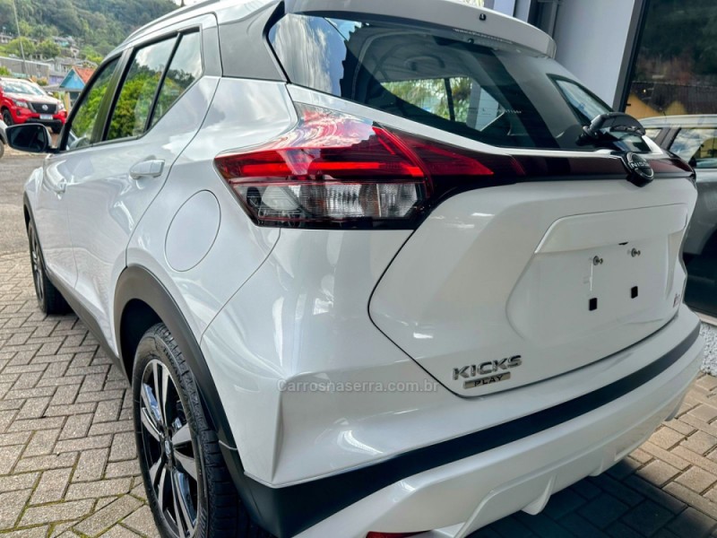 KICKS 1.6 SENSE 16V FLEX 4P AUTOMÁTICO - 2025 - TRêS COROAS