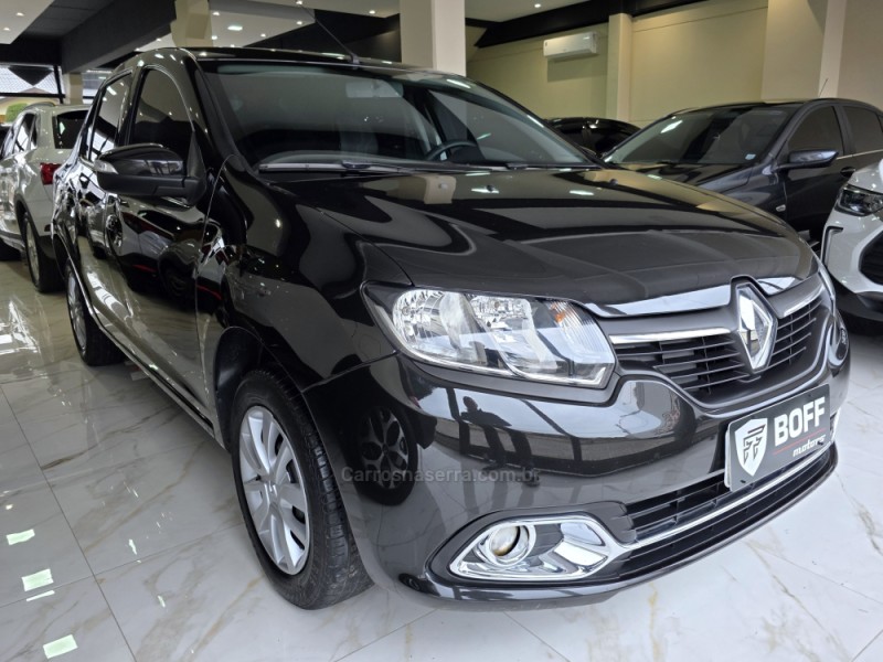 LOGAN 1.6 EXPRESSION 16V FLEX 4P MANUAL
