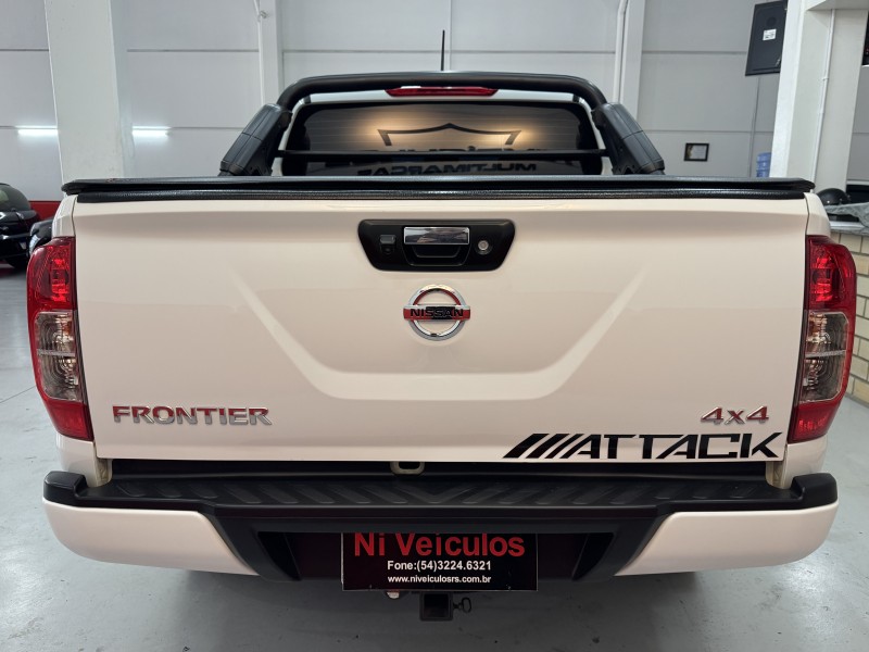 FRONTIER 2.3 ATTACK 4X4 CD BI-TURBO DIESEL 4P AUTOMÁTICO - 2019 - CAXIAS DO SUL