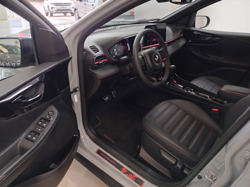FASTBACK 1.3 ABARTH 270 TURBO FLEX 4P AUTOMÁTICO - 2025 - BENTO GONçALVES