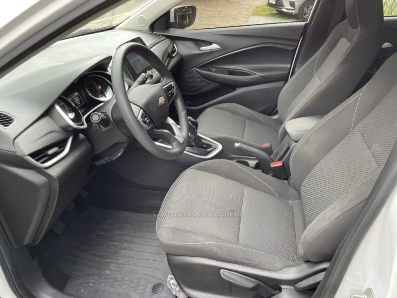 ONIX 1.0 LTZ 12V TURBO FLEX 4P MANUAL - 2023 - GUAPORé