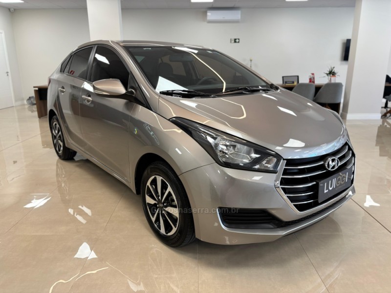 HB20S 1.6 COMFORT PLUS 16V FLEX 4P AUTOMÁTICO - 2018 - CARLOS BARBOSA