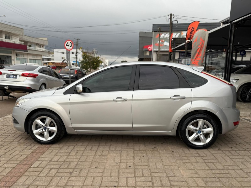 FOCUS 1.6 GLX 8V FLEX 4P MANUAL - 2012 - LAGOA VERMELHA