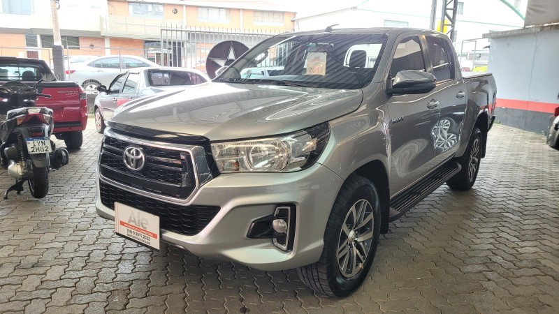 hilux 2.8 srv 4x4 cd 16v diesel 4p automatico 2019 garibaldi