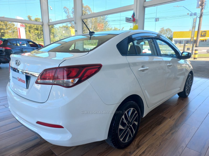 HB20S 1.0 COMFORT 12V FLEX 4P MANUAL - 2019 - TAQUARA