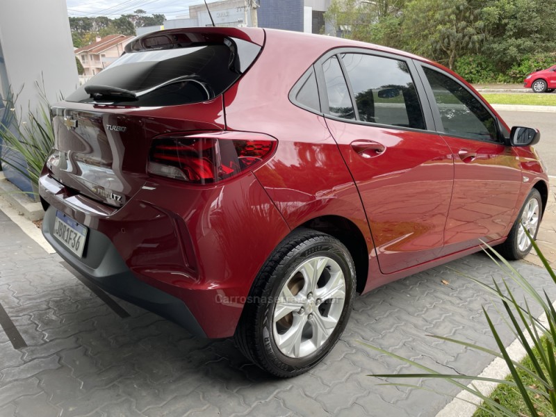 ONIX 1.0 LTZ 12V TURBO FLEX 4P AUTOMÁTICO - 2023 - GUAPORé