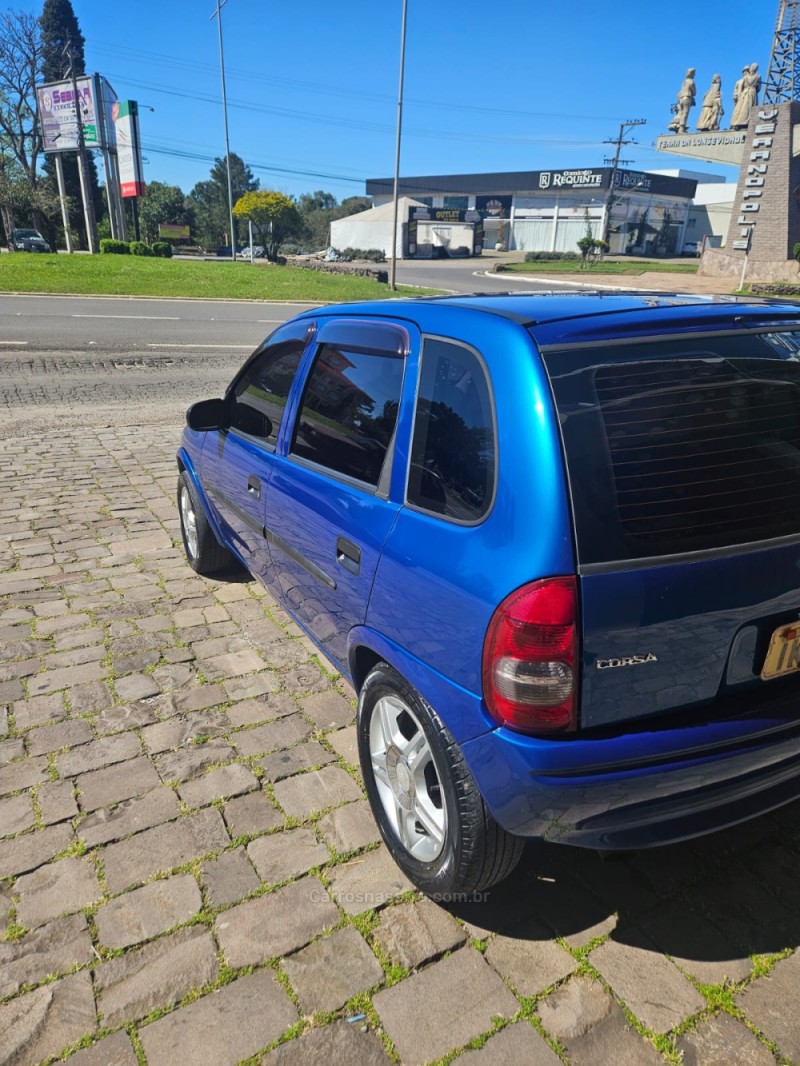 CORSA 1.0 EFI WIND 8V GASOLINA 4P MANUAL - 2001 - VERANóPOLIS