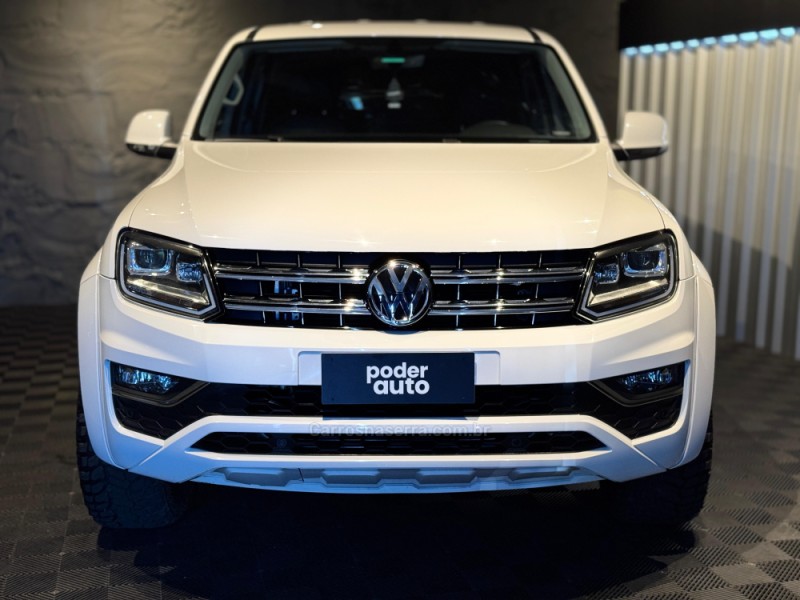 AMAROK 2.0 HIGHLINE 4X4 CD 16V TURBO INTERCOOLER DIESEL 4P AUTOMÁTICO - 2018 - FARROUPILHA