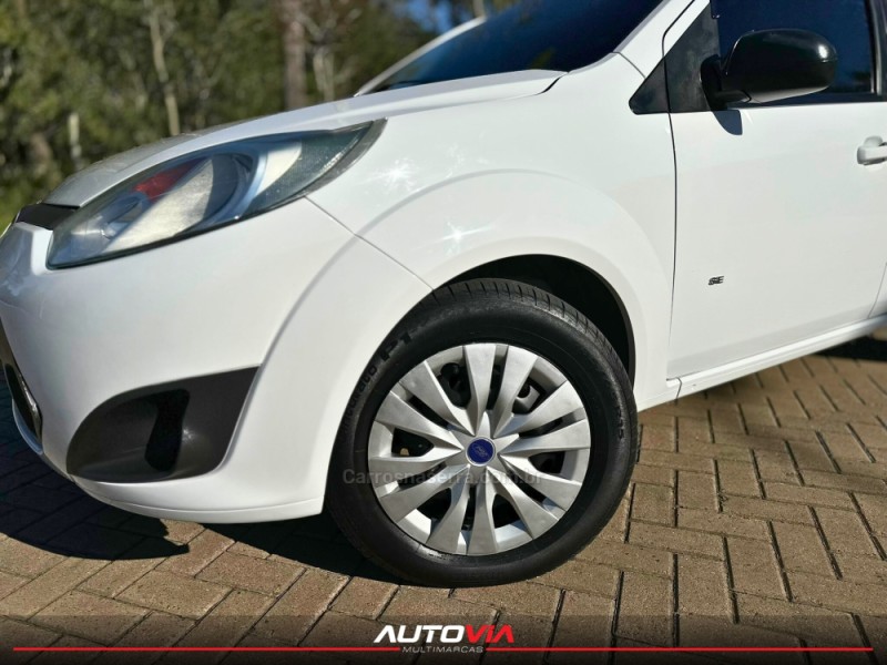 FIESTA 1.6 MPI 8V GASOLINA 4P MANUAL - 2014 - SAPIRANGA