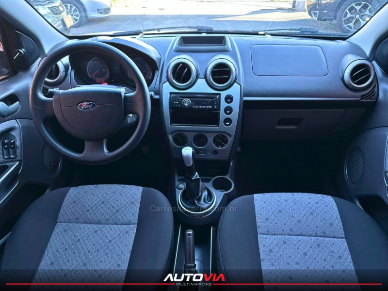 FIESTA 1.6 MPI 8V GASOLINA 4P MANUAL - 2014 - SAPIRANGA