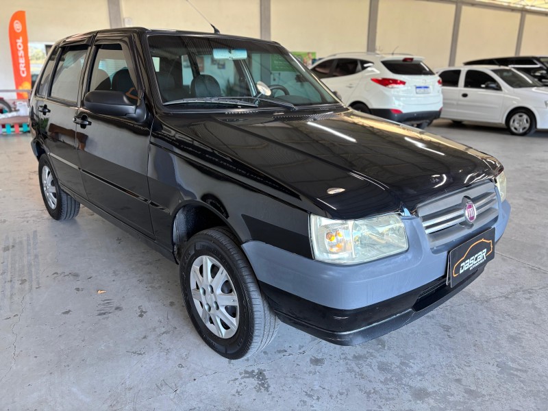 UNO 1.0 MPI MILLE FIRE ECONOMY 8V FLEX 4P MANUAL - 2009 - BOM PRINCíPIO