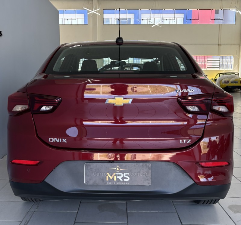 ONIX 1.0	LTZ PLUS 12V TURBO FLEX 4P AUTOMÁTICO - 2024 - CAXIAS DO SUL