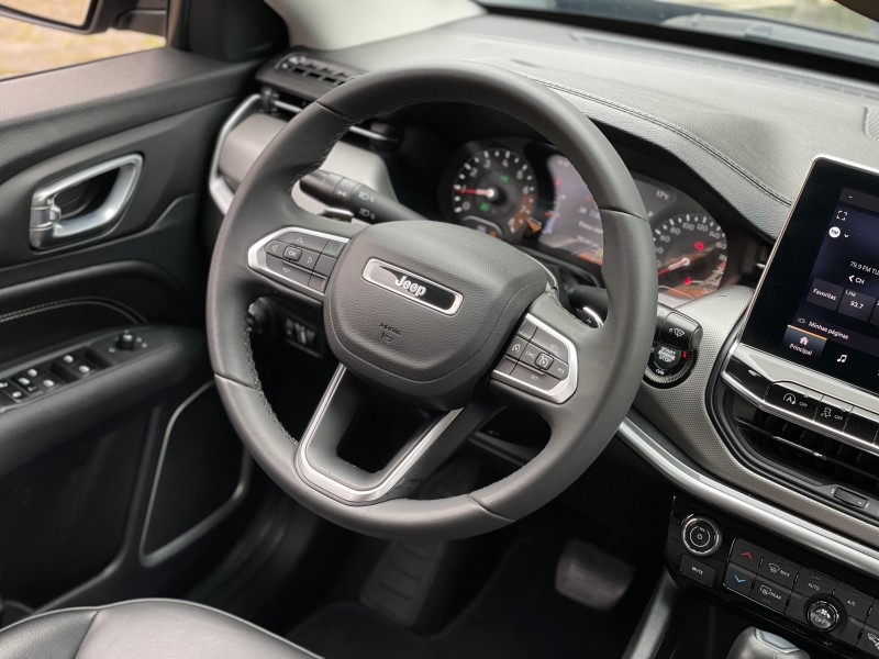 COMPASS 1.3 LONGITUDE T270 16V TURBO 4X2 FLEX 4P AUTOMÁTICO - 2023 - FARROUPILHA