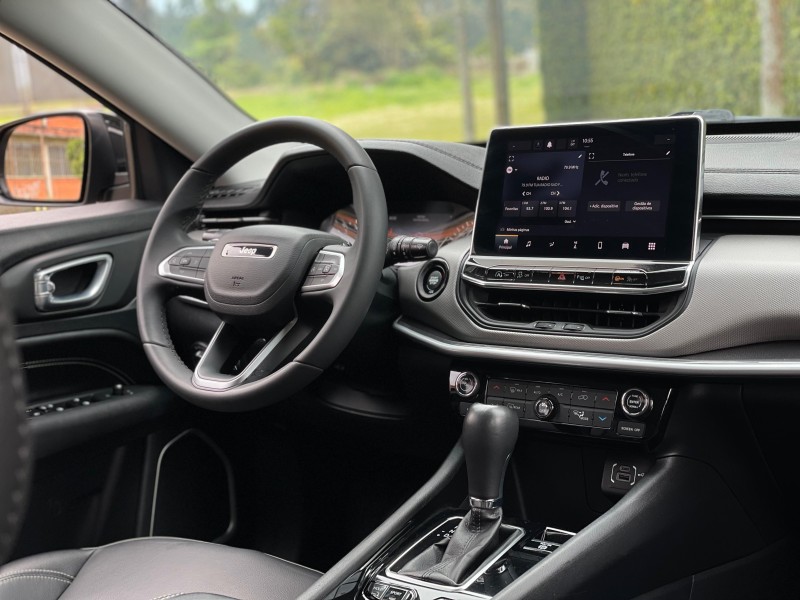 COMPASS 1.3 LONGITUDE T270 16V TURBO 4X2 FLEX 4P AUTOMÁTICO - 2023 - FARROUPILHA