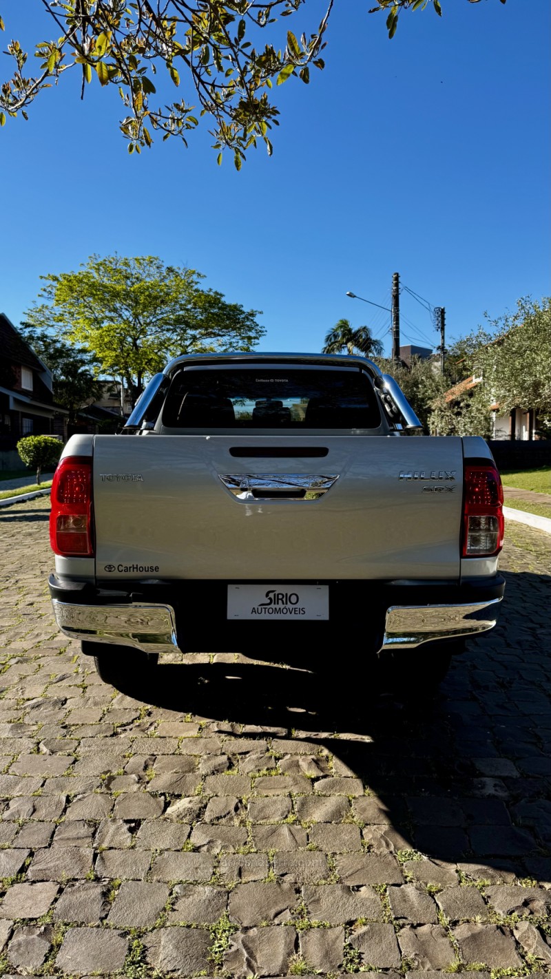 HILUX 2.8 SRX 4X4 CD 16V DIESEL 4P AUTOMÁTICO - 2017 - LAJEADO