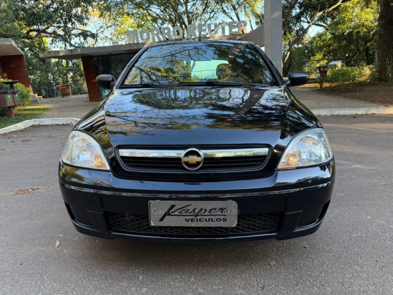 CORSA 1.4 MPFI MAXX 8V FLEX 4P MANUAL - 2012 - DOIS IRMãOS