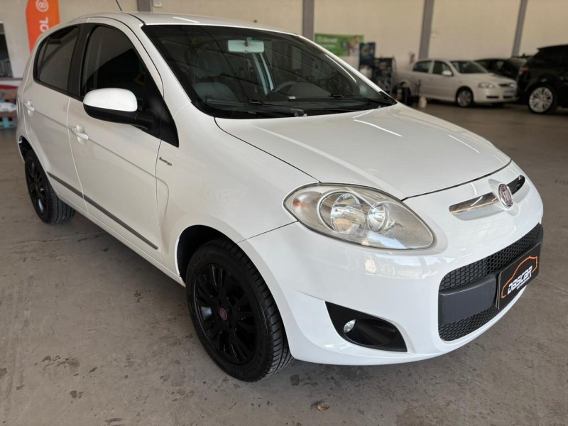 PALIO 1.6 MPI ESSENCE 16V FLEX 4P AUTOMATIZADO - 2013 - BOM PRINCíPIO