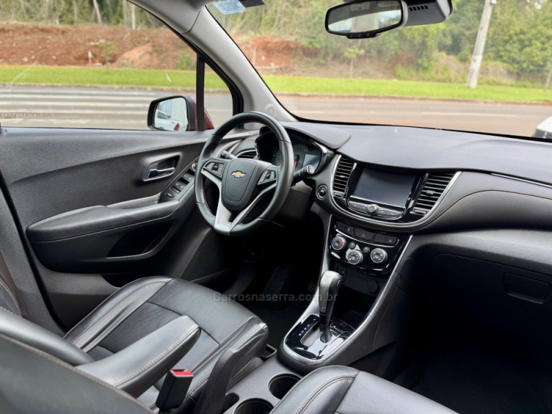 TRACKER 1.4 16V PREMIER TURBO FLEX 4P AUTOMÁTICO - 2018 - LAJEADO