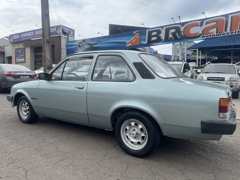 CHEVETTE 1.6 SL 8V GASOLINA 2P MANUAL - 1983 - DOIS IRMãOS