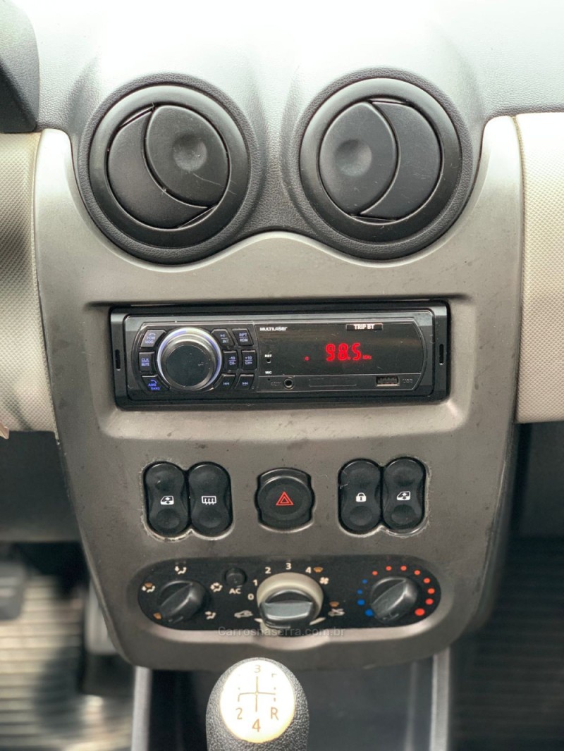 SANDERO 1.6 EXPRESSION 8V FLEX 4P MANUAL - 2009 - CAXIAS DO SUL