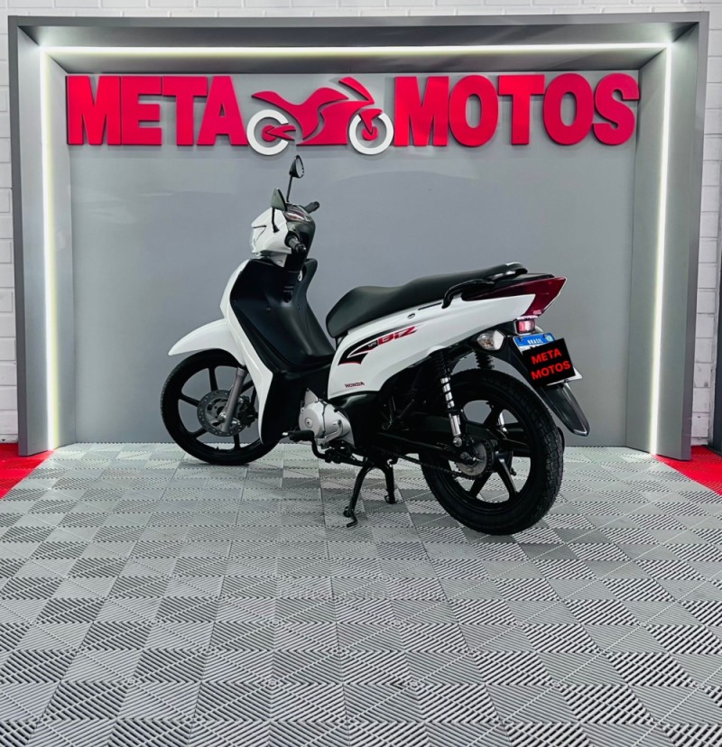 BIZ 125 EX - 2015 - CAMPO BOM