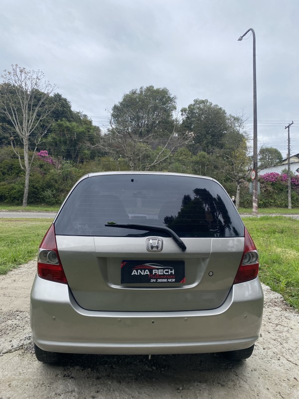 FIT 1.5 DX 16V FLEX 4P MANUAL - 2005 - CAXIAS DO SUL