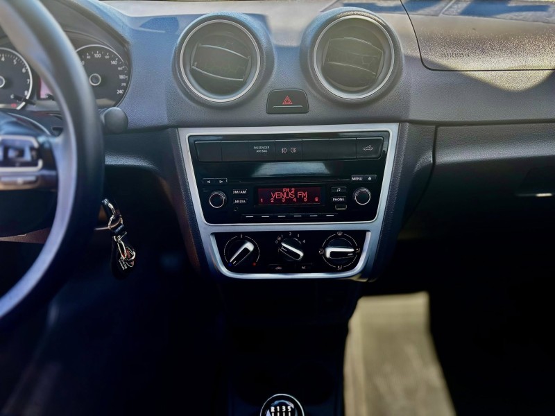 SAVEIRO 1.6 MI TRENDLINE CS 8V FLEX 2P MANUAL - 2016 - CANDELáRIA