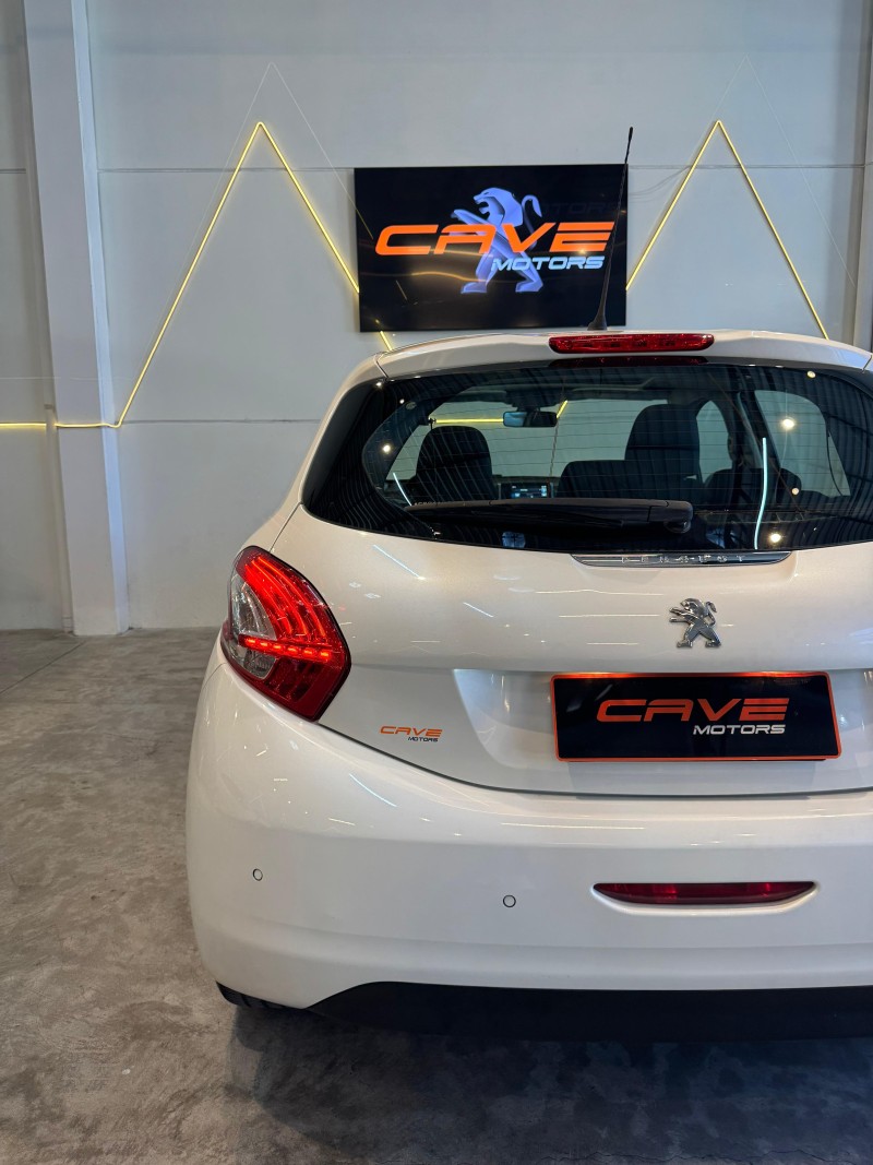 208 1.6 GRIFFE 16V FLEX 4P AUTOMÁTICO - 2015 - CAXIAS DO SUL