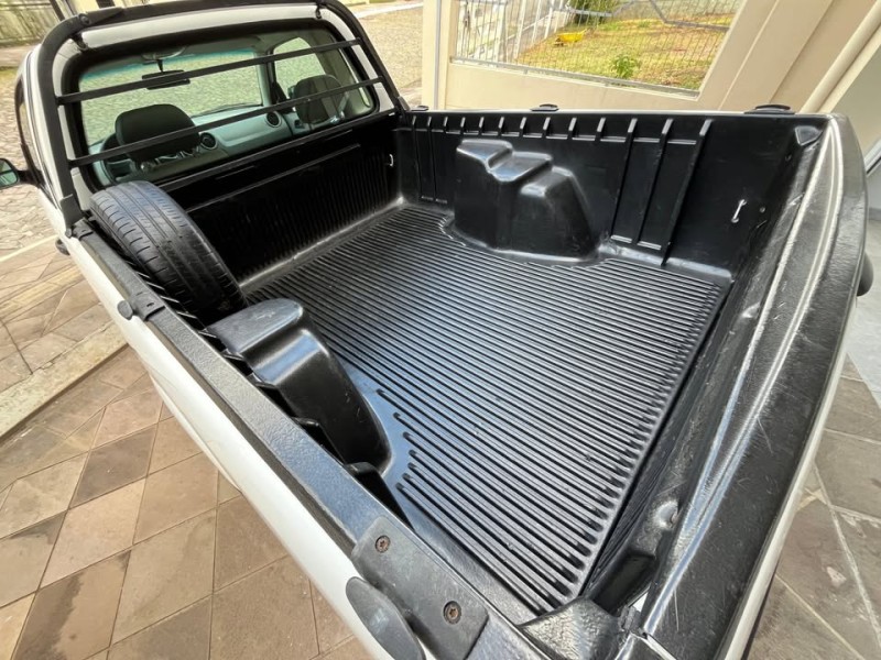 SAVEIRO 1.6 MI CS 8V FLEX 2P MANUAL G.IV - 2010 - NOVA PETRóPOLIS