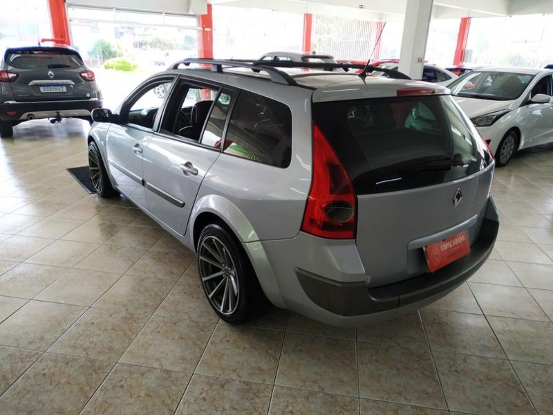 MÉGANE 2.0 DYNAMIQUE GRAND TOUR 16V GASOLINA 4P AUTOMÁTICO - 2008 - CAXIAS DO SUL