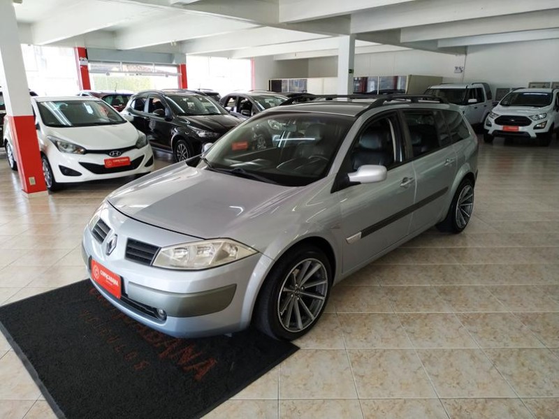 megane 2.0 dynamique grand tour 16v gasolina 4p automatico 2008 caxias do sul