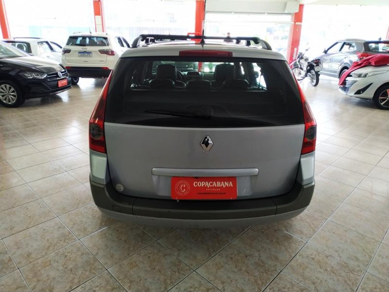 MÉGANE 2.0 DYNAMIQUE GRAND TOUR 16V GASOLINA 4P AUTOMÁTICO - 2008 - CAXIAS DO SUL