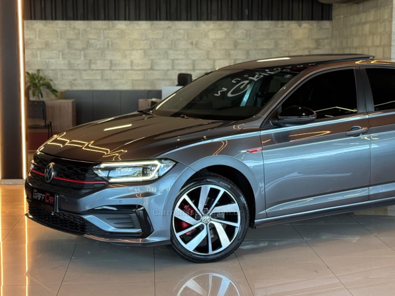 JETTA 2.0 16V TSI GLI 350 GASOLINA 4P AUTOMÁTICO - 2019 - DOIS IRMãOS