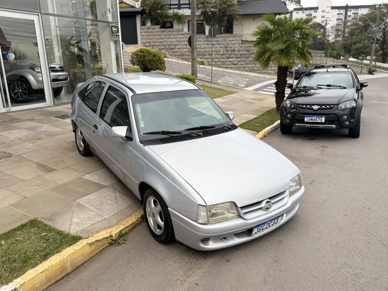 KADETT 2.0 MPFI GLS 8V GASOLINA 2P MANUAL - 1998 - FARROUPILHA